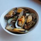 Best Mussel with Garlic Sauce in Elgin, IL